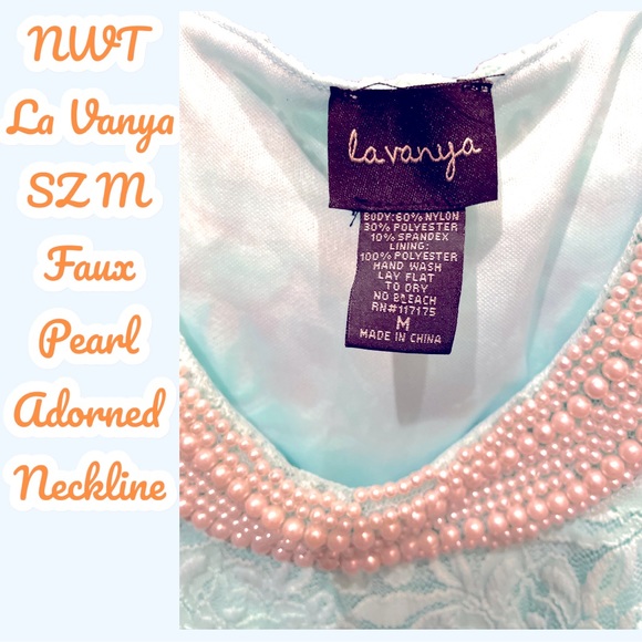 NWT La Vanya faux pearl adorned neckline Mint Green Lacey blouse SZMED Pull over - Picture 2 of 7